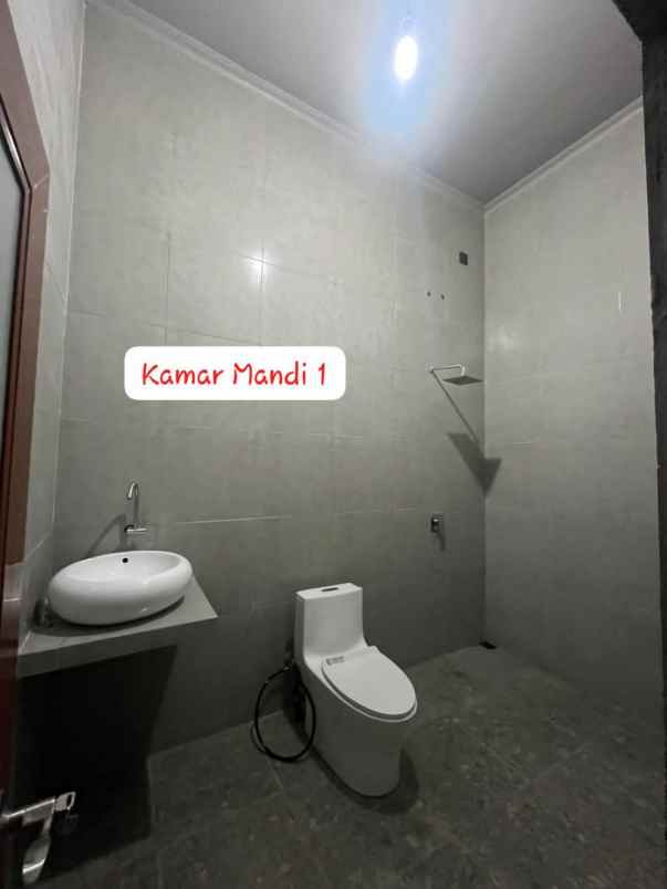 rumah bumi citra fajar sidoarjo kota hadap barat daya