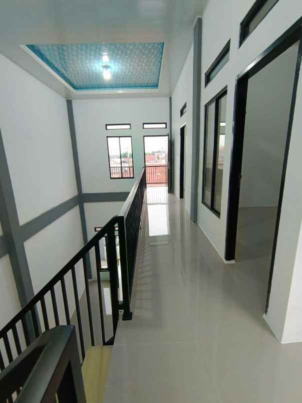 rumah cantik 2 lantai jl tuah karya panam siap huni