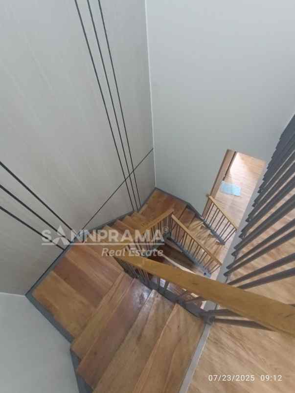 rumah cantik dalam cluster dekat tol limo depok