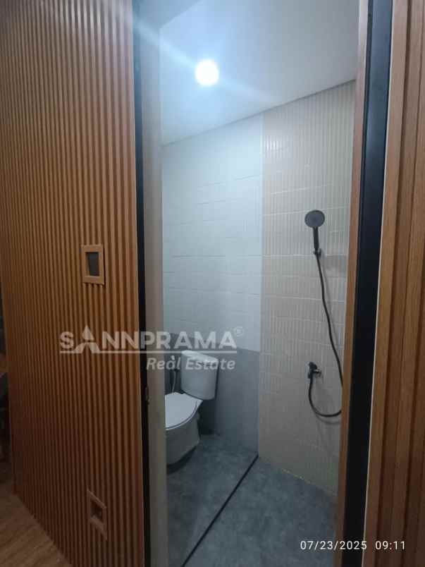 rumah cantik dalam cluster dekat tol limo depok