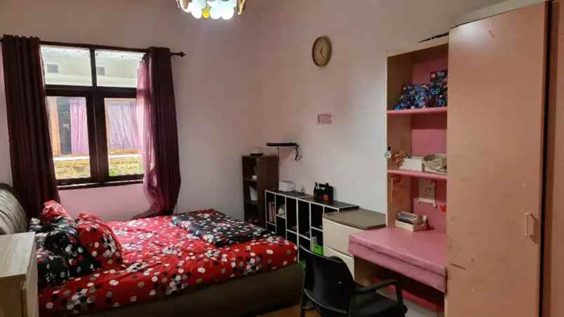 rumah cibabat cimahi dekat polres