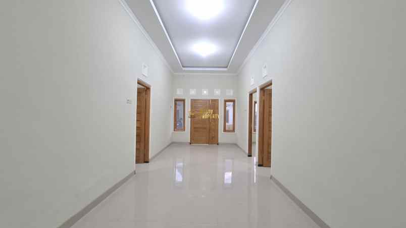 rumah dalam cluster 6 menit ke sekolah budi mulia