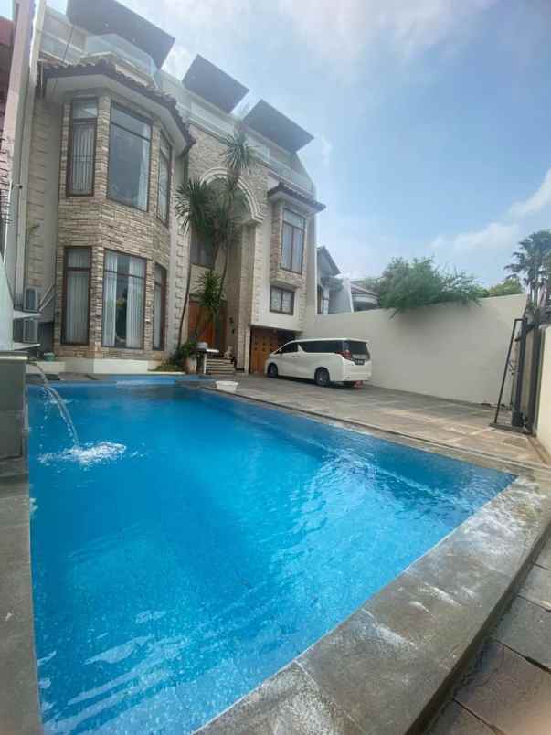 rumah dijual taman aries jakarta barat