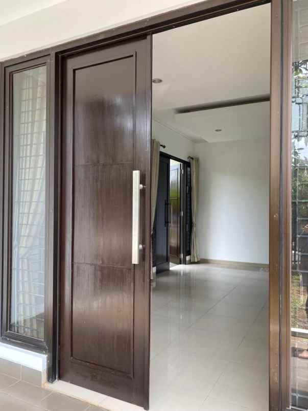 rumah hook bagus siap huni kemang pratama 2 bekasi