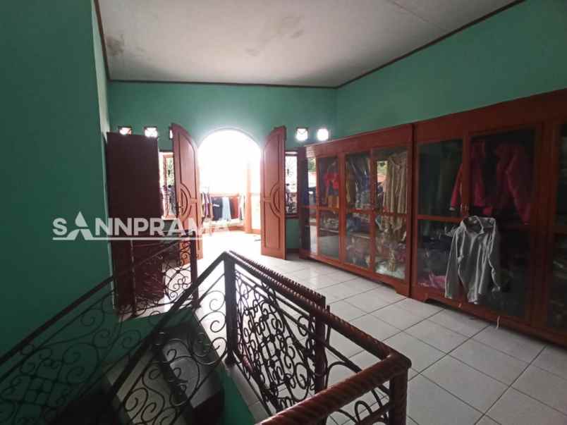 rumah hook luas 5 kt jagakarsa depok