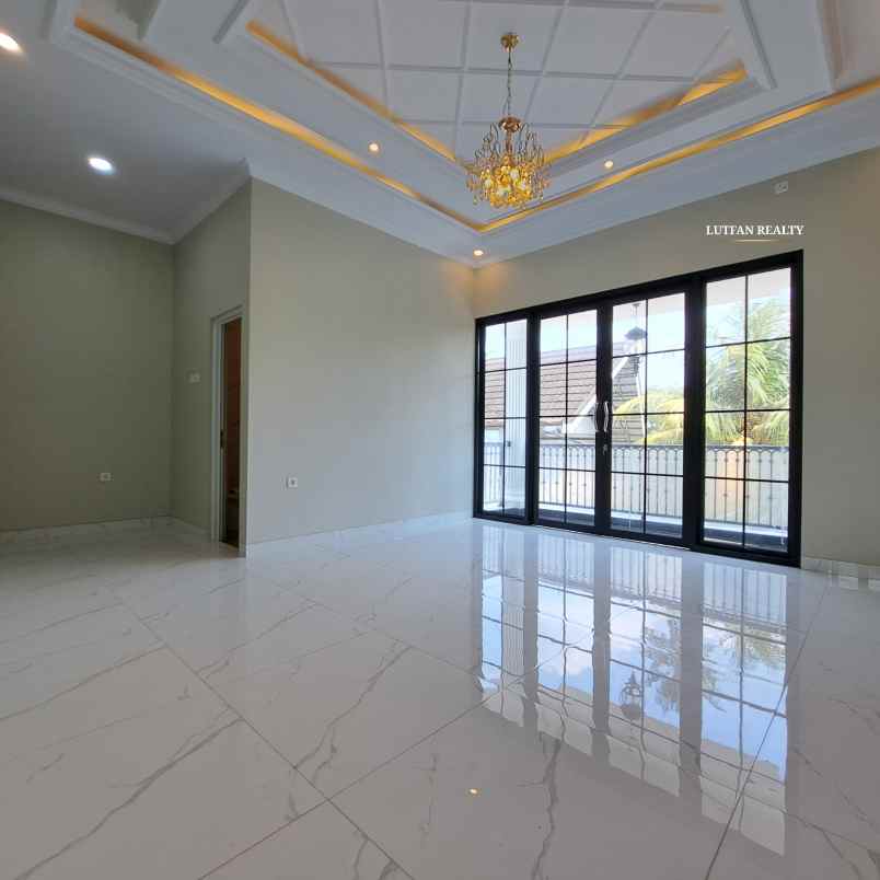 rumah jagakarsa dalam cluster dekat cilandak