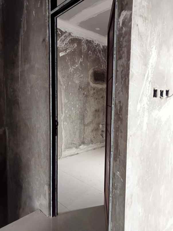 rumah jalan tanah tinggi