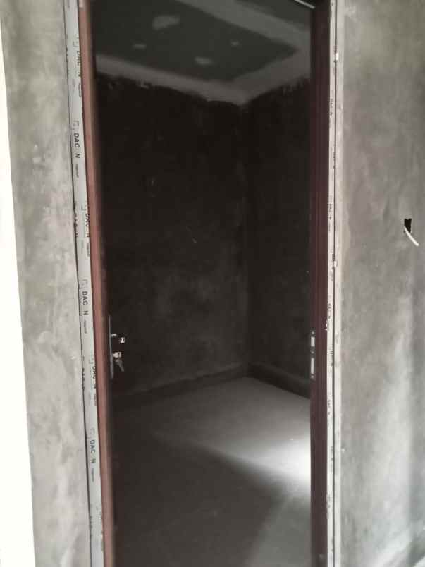 rumah jalan tanah tinggi