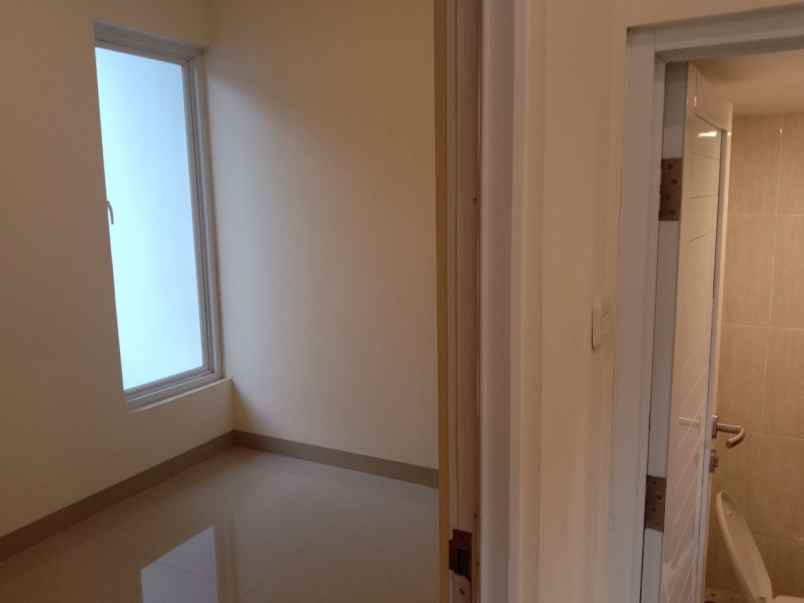 rumah jatiasih bekasi 2 lantai siap huni