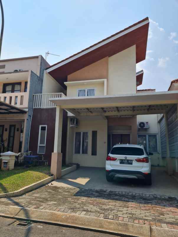 rumah jl kota wisata cibubur
