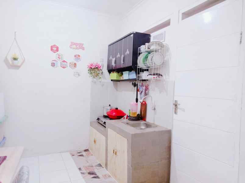 rumah jl raya nanjung