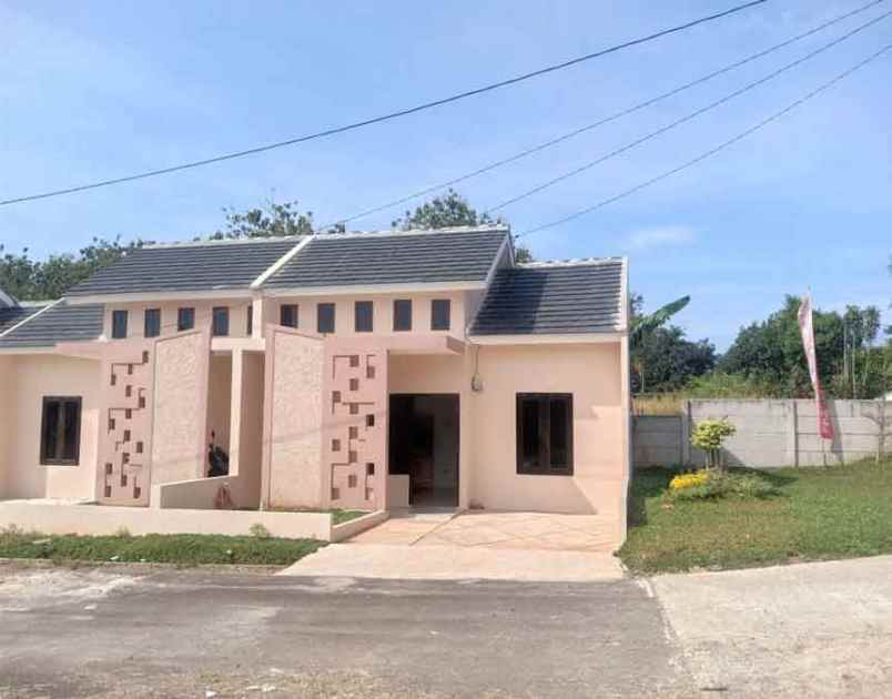 rumah jl setapak no 56