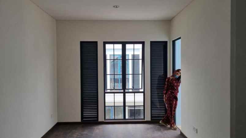 rumah jl sindang jaya tangerang