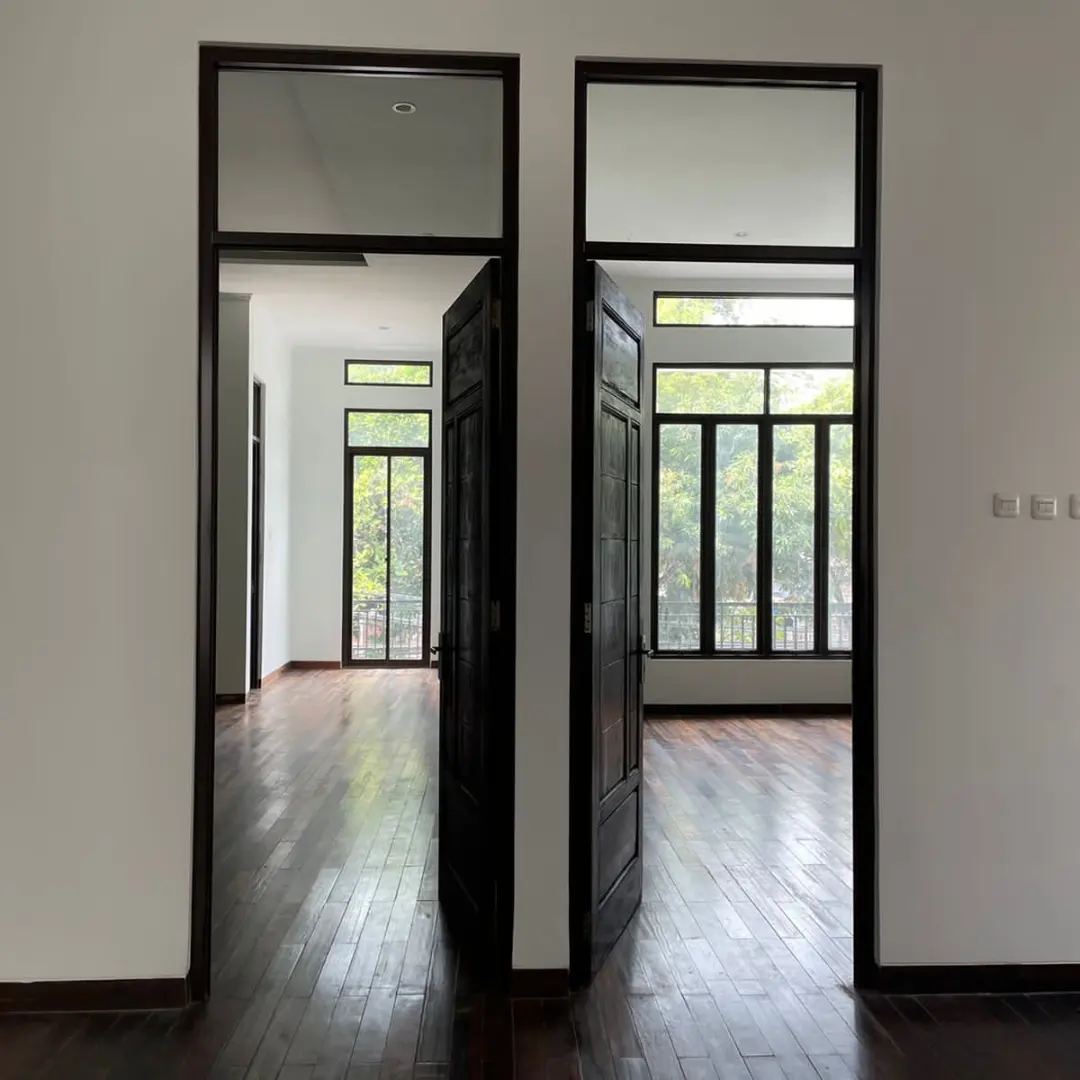 rumah jln raya petamburan