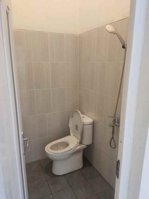 rumah kpr hunian nyaman lokasi strategis