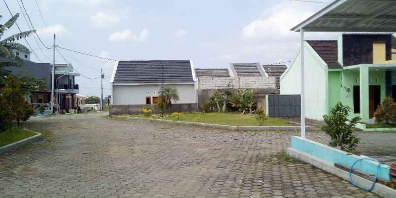 rumah langensari ungaran barat