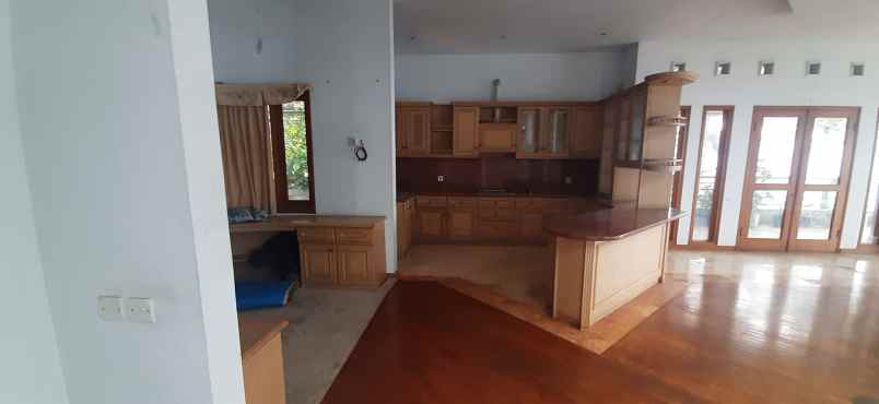 rumah lembah pakar timur