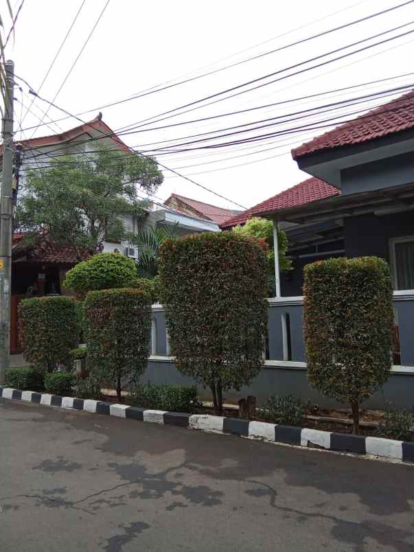 rumah luas 3 kt taman cilodong dpeok