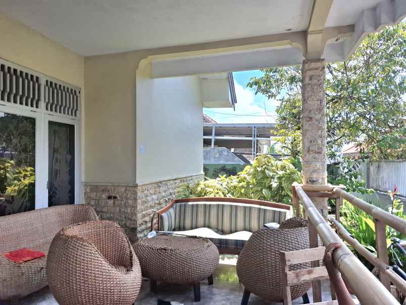 rumah luas di slawu jember jl cendrawasih