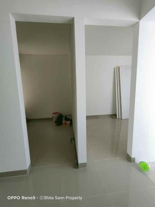 rumah meruyung limo depol