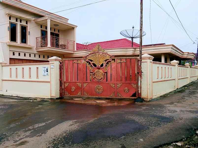 rumah mewah 2 lantai di kedaton bandar lampung