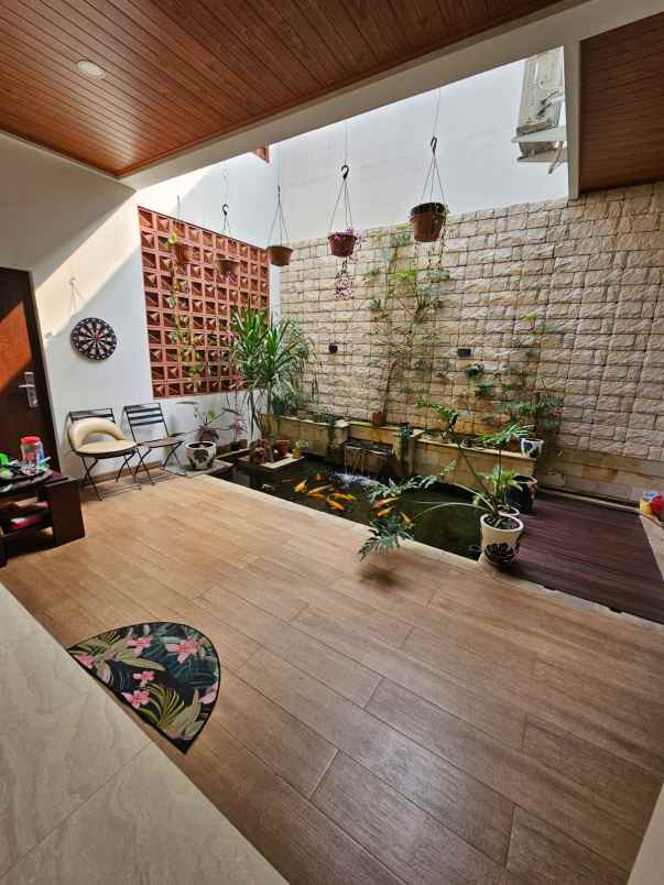 rumah mewah di citra gran cibubur
