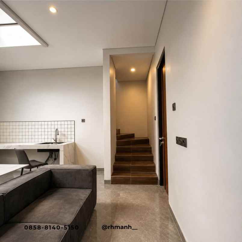 rumah mewah jogja dekat kampus uii jogja
