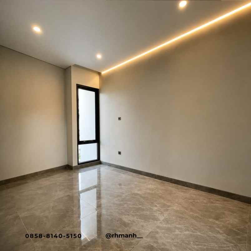 rumah mewah jogja dekat kampus uii jogja
