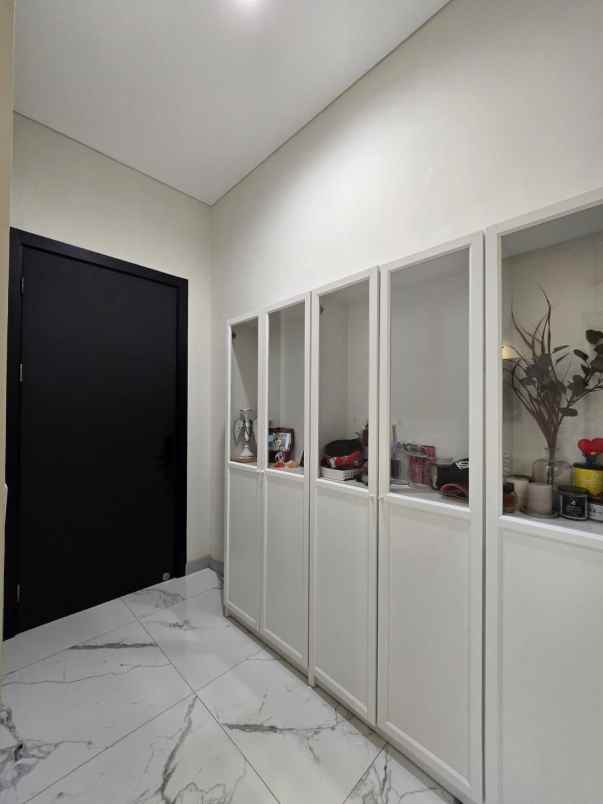 rumah mewah siap huni di cluster jgc cakung