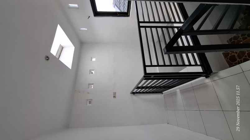 rumah mezzanine siap huni di banyumanik