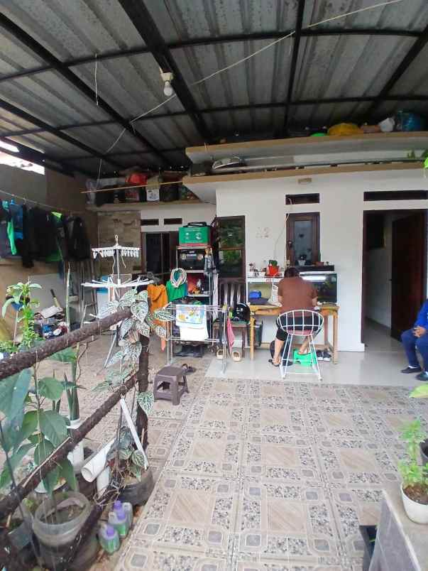 rumah minimalis dalam cluster di pasir putih depok