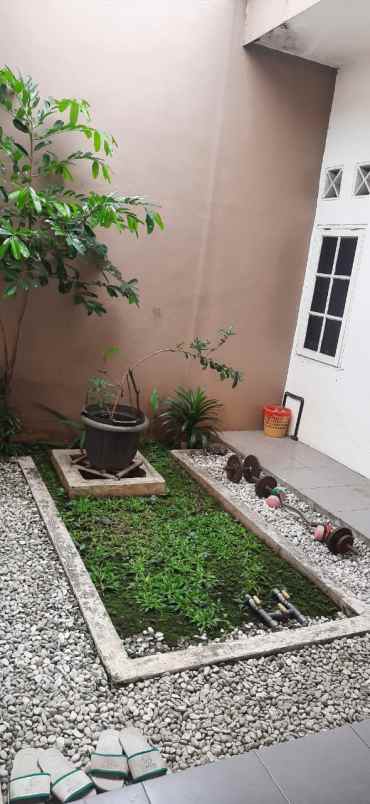 rumah minimalis dekat tol bekasi timur