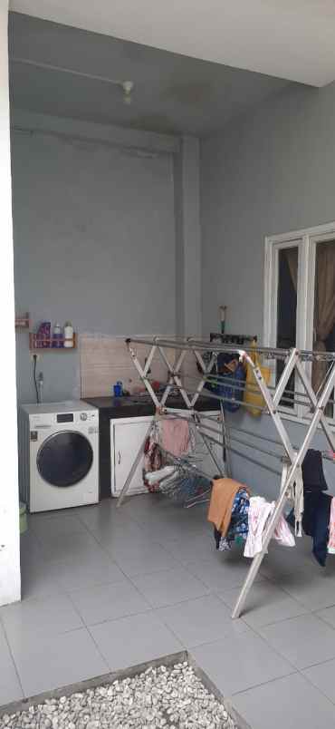 rumah minimalis dekat tol bekasi timur