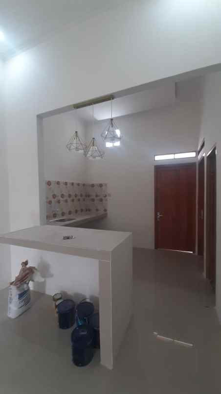 rumah minimalis siap huni bekasi dekat sumarecon