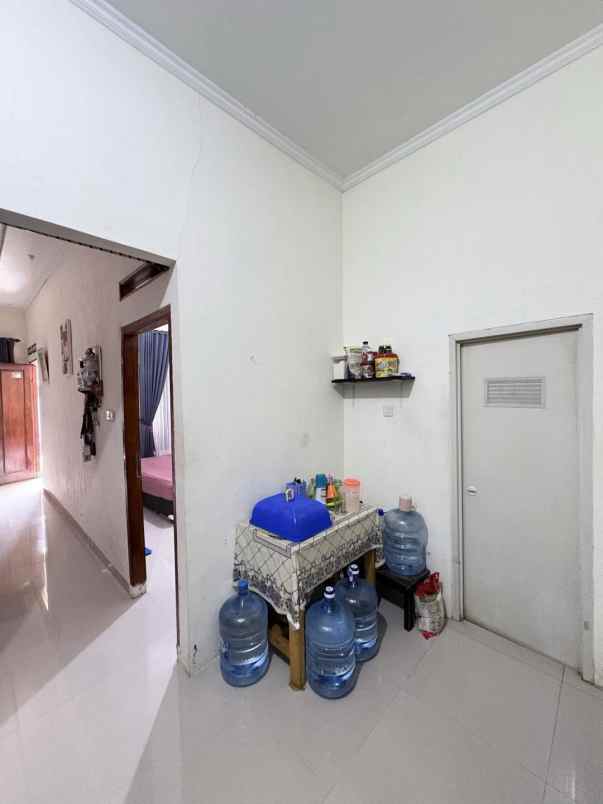 rumah minimalis siap huni di pasir putih depok