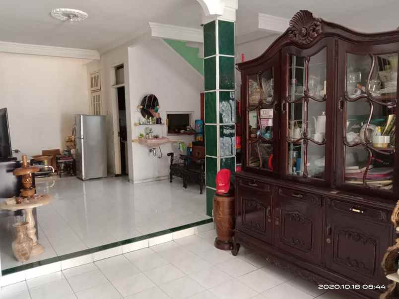 rumah minimalis siap huni lokasi pbi araya
