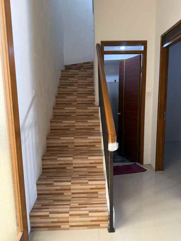 rumah murah asri lingkungan asri di sariwangi bandung