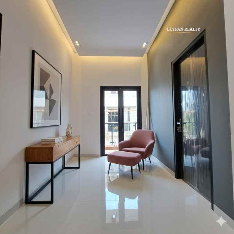 rumah pejaten timur dalam cluster