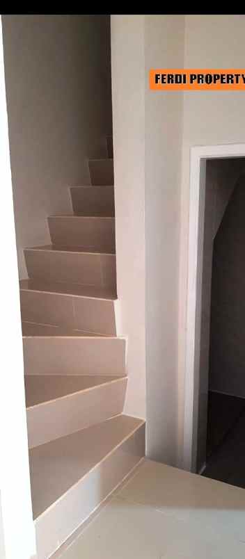 rumah perumahan kota wisata cibubur