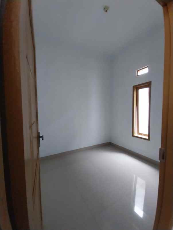 rumah ready lokasi strategis bebas banjir