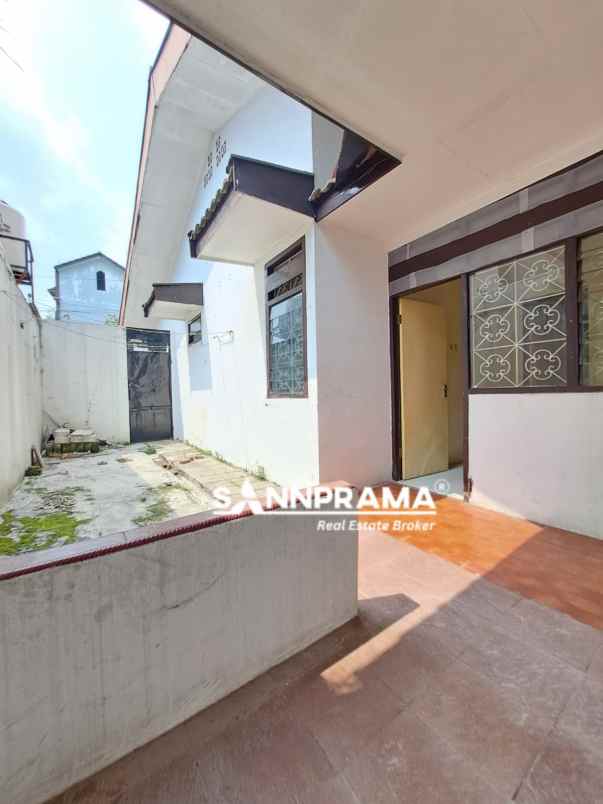 rumah second murah siap huni tanah luas dibeji depok