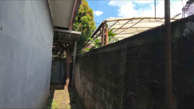 rumah second siap huni di tanah baru depok