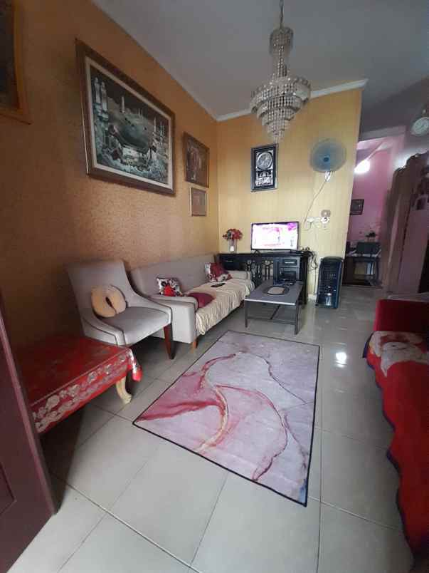 rumah secondary di bintara bekasi barat