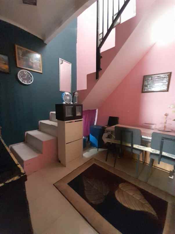 rumah secondary di bintara bekasi barat