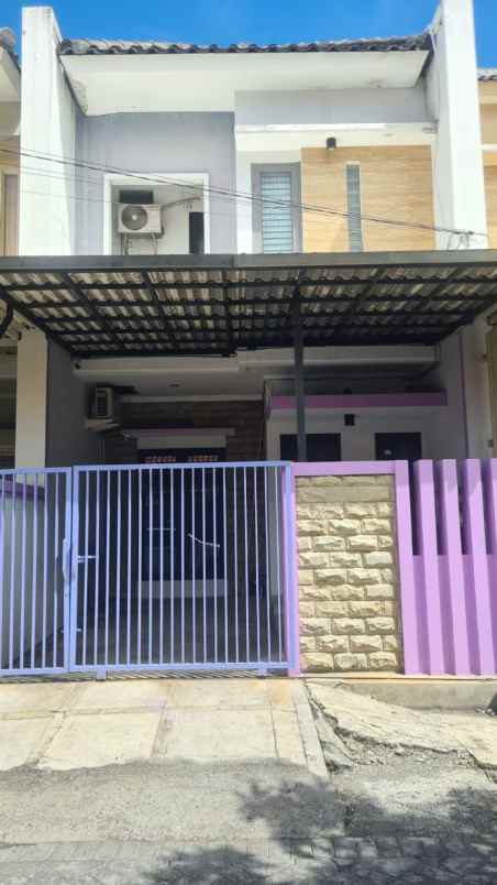 rumah semampir merr surabaya timur