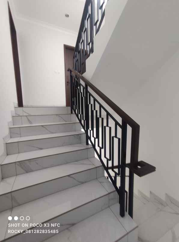 rumah sewa summarecon bogor kosongan