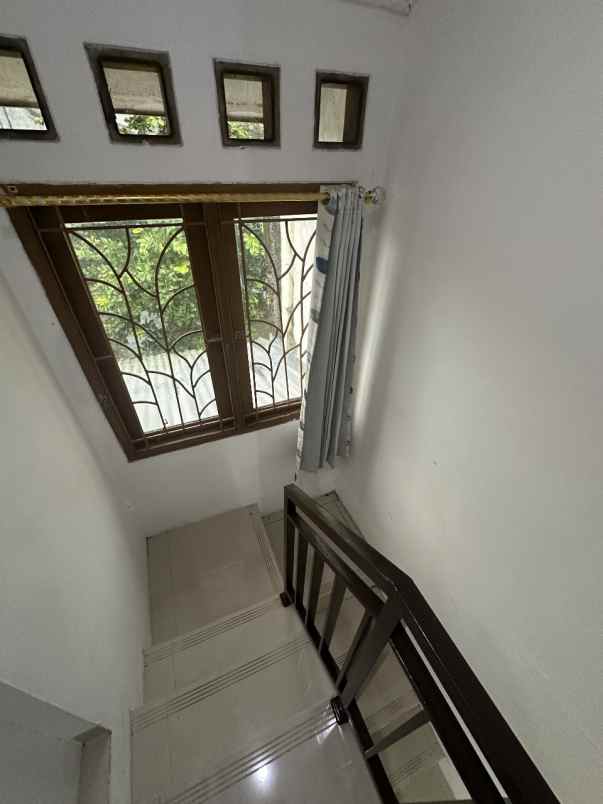 rumah siap huni bonus furnished di pamulang tangsel