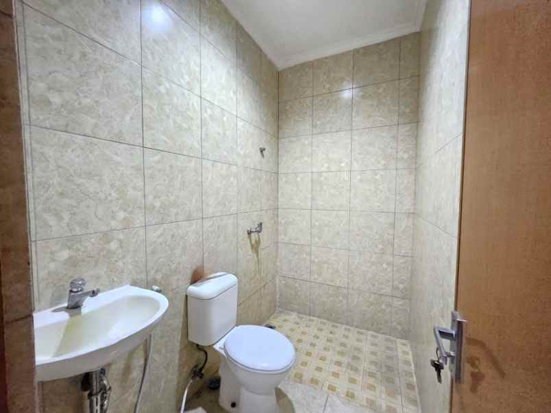 rumah siap huni boulevard hijau harapan indah bekasi