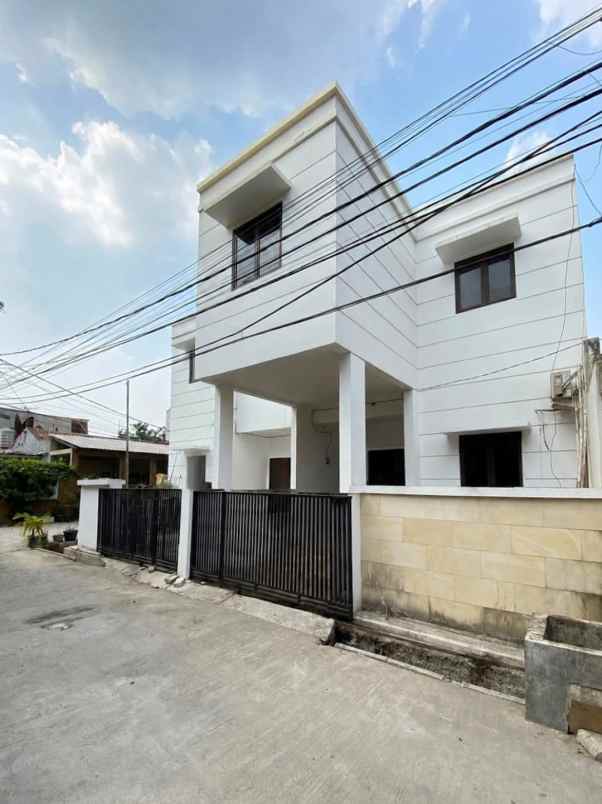 rumah siap huni boulevard hijau harapan indah bekasi