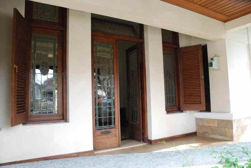rumah siap huni dk yogya riau kota bandung terawat